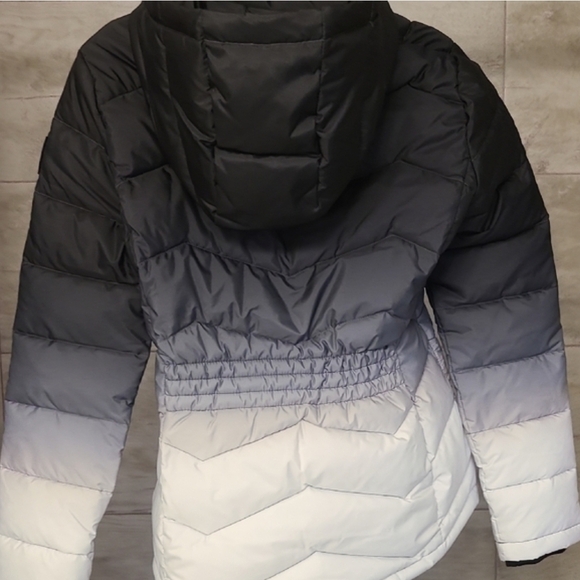 Calvin Klein Ombre Slim Puffer Jacket Size Small - Picture 5 of 7